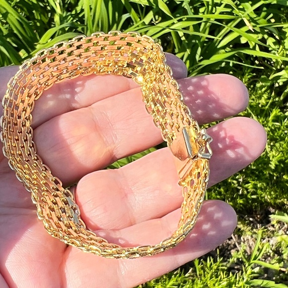 14K YELLOW GOLD WIDE FLEXIBLE BRACELET INTRICATE DESIGN STATEMENT GORGEOUS - Picture 8 of 16